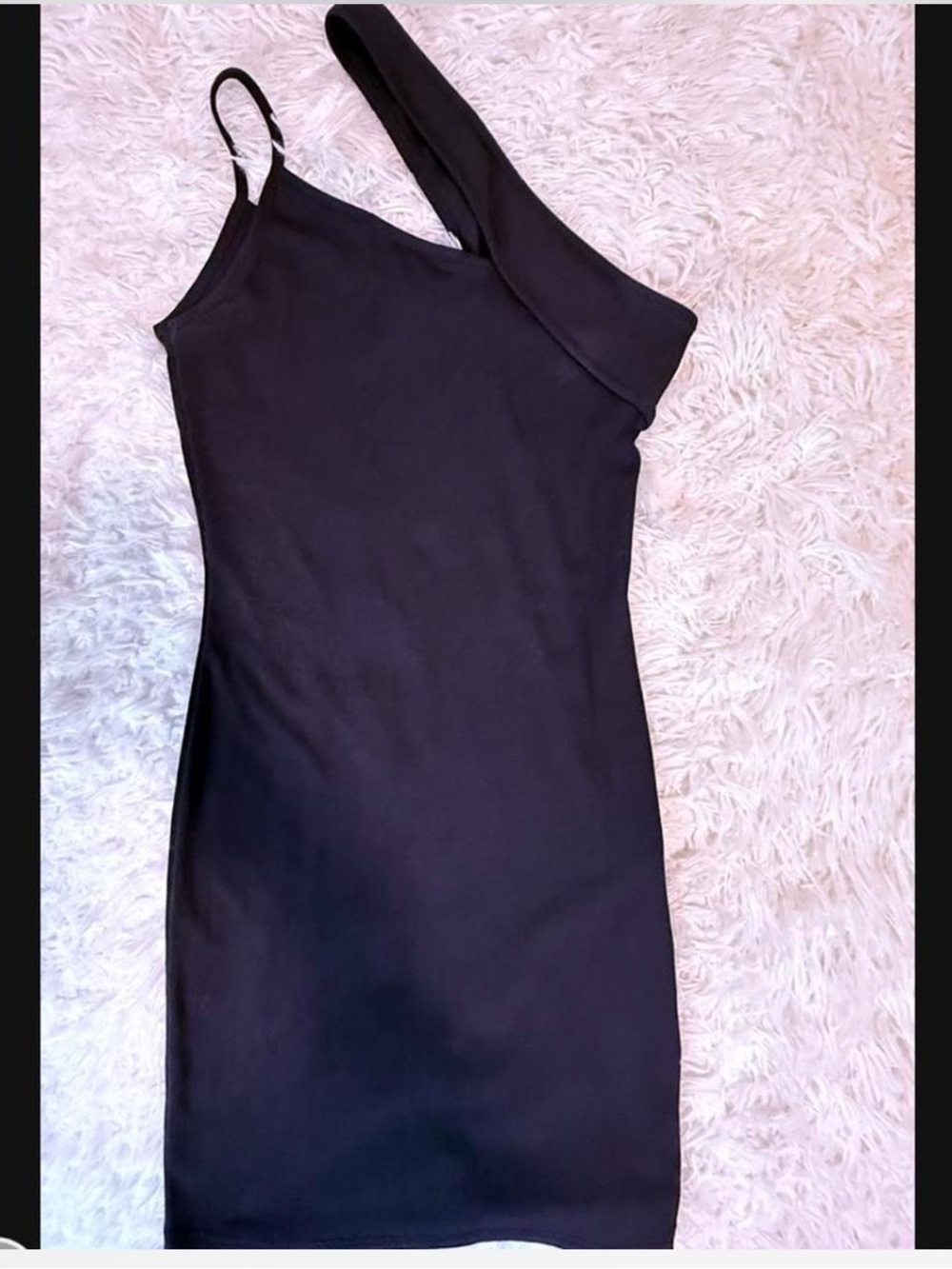 *NEW - NEVER WORN* SHEIN - Black One-Shoulder Bodycon Dress - Size S
